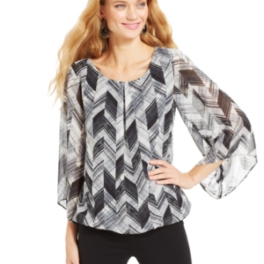 AGB Printed Bubble-Hem Top